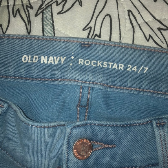 Old navy skinny light wash jeans - Picture 4 of 5